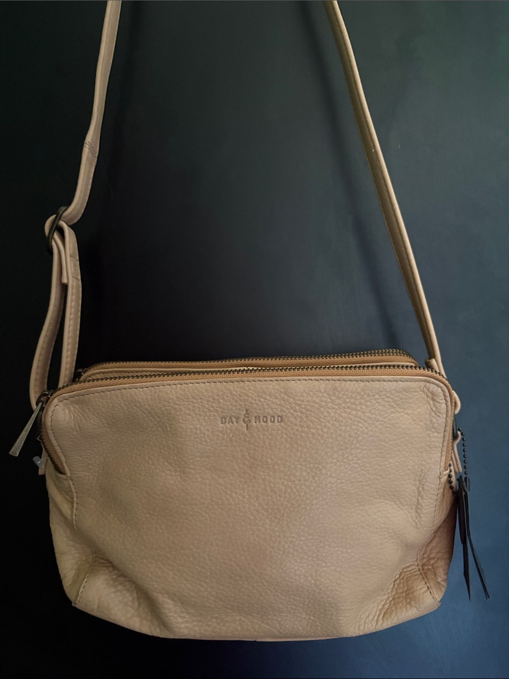 DAY & MOOD Tan 100% Genuine Leather Crossbody